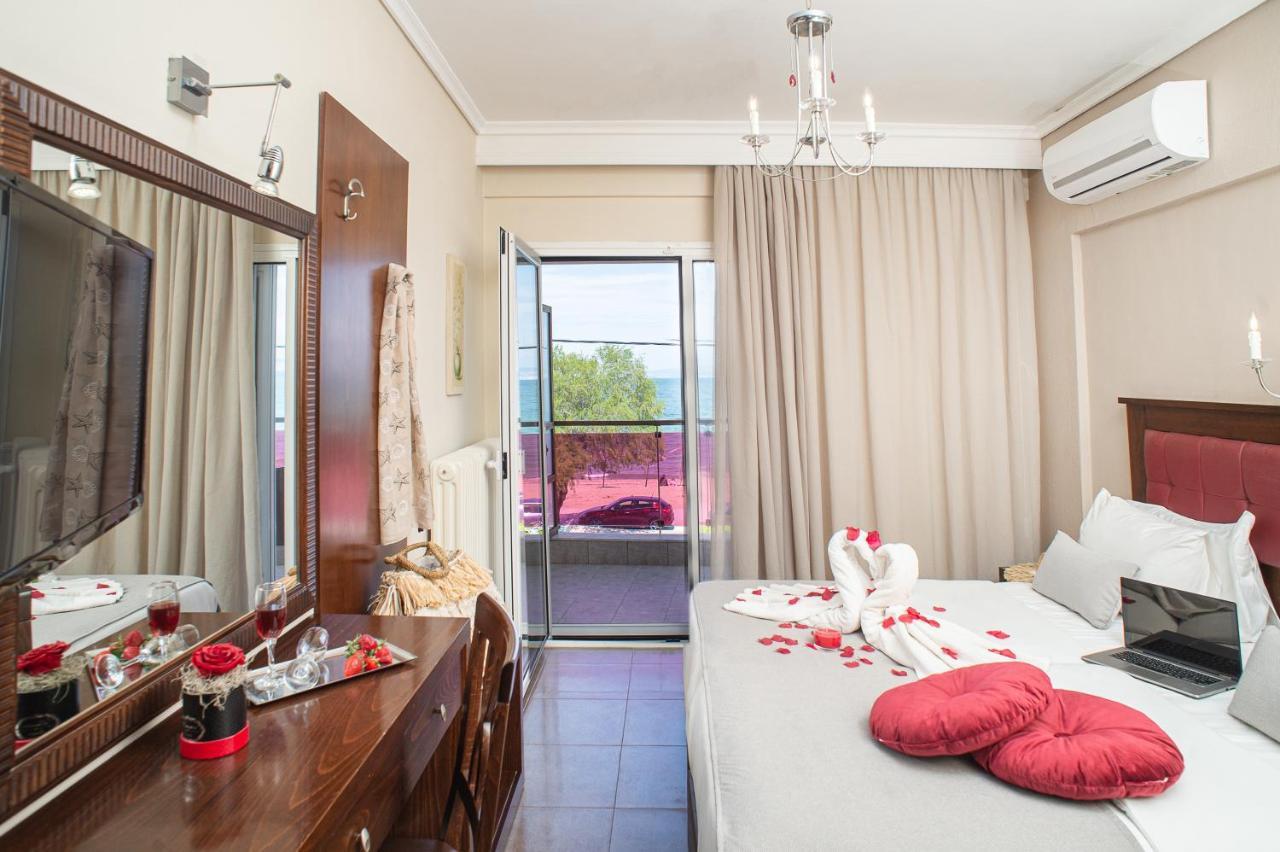 Hotel Pithari Agia Triada  Bagian luar foto