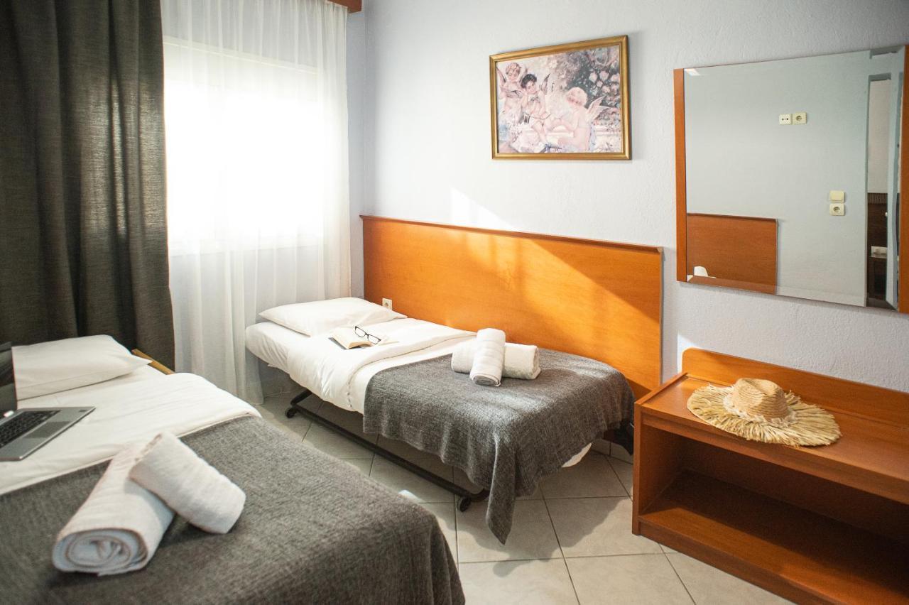 Hotel Pithari Agia Triada  Bagian luar foto