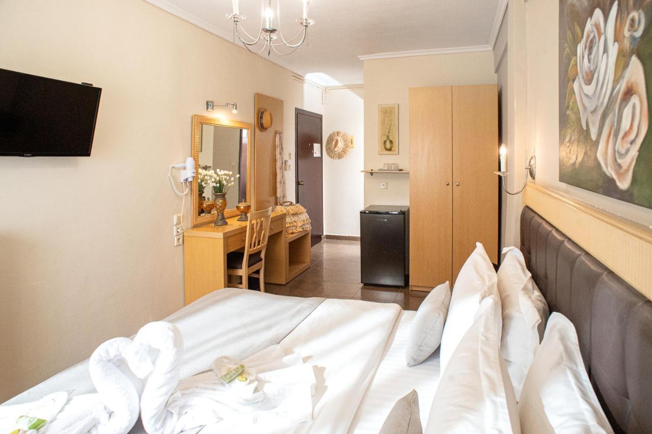 Hotel Pithari Agia Triada  Bagian luar foto