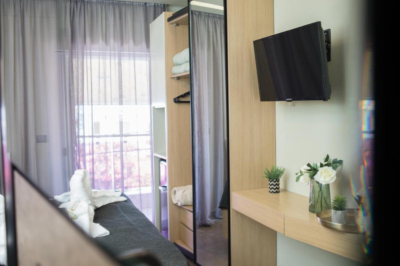 Hotel Pithari Agia Triada  Bagian luar foto